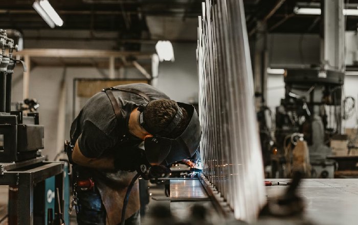 Article Image for Circular Economy Models in Sporting Goods Manufacturing