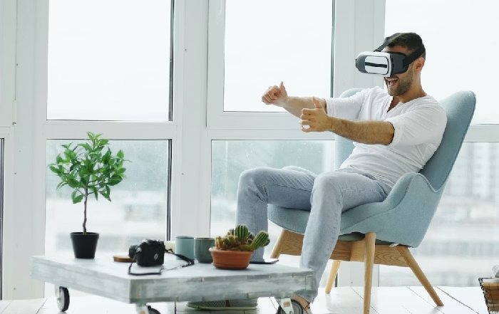 Article Image for Virtual Reality Applications in Fan Experiences